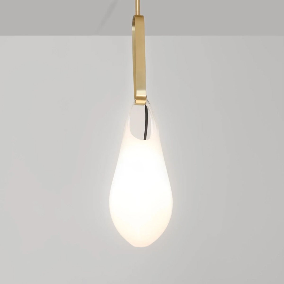 10802P/1 gold/white Светильник подвесной Delight Collection 10802P 10802P/1 gold/white