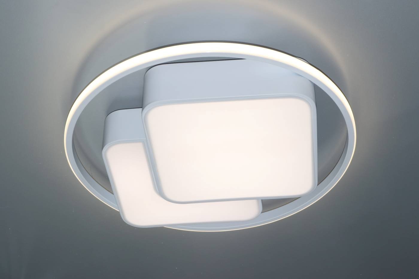 Потолочная светодиодная люстра High-Tech Led Lamps Natali Kovaltseva HIGH-TECH LED LAMPS 82002