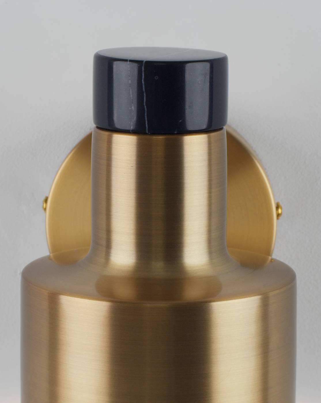 Настенный светильник Moderli Goldy V11313-1W