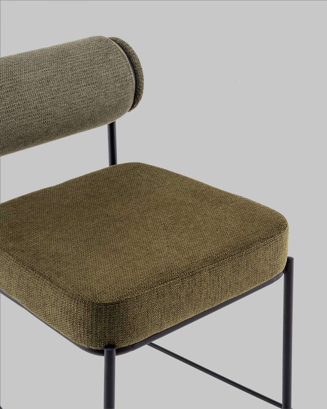 Totoro Barstool OTE-SH 355+353 bl.l Полубарный стул Stool Group Ponpoun Totoro Barstool OTE-SH 355+353 bl.l