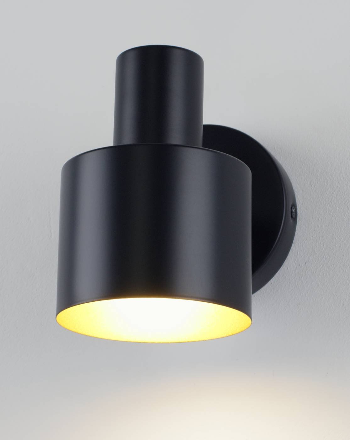 Настенный светильник Moderli Artis V11271-1W