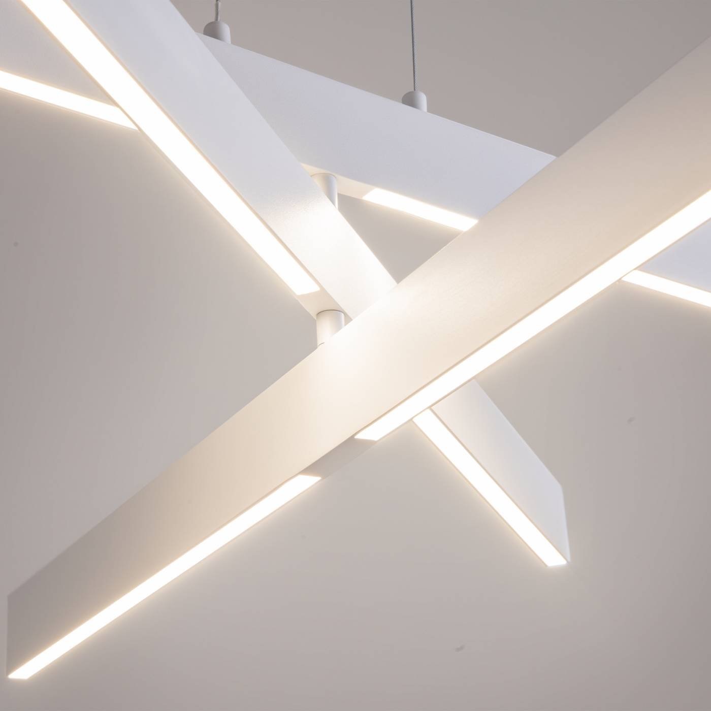 MOD163PL-L38W4K Подвесная люстра Maytoni Origami MOD163PL-L38W4K