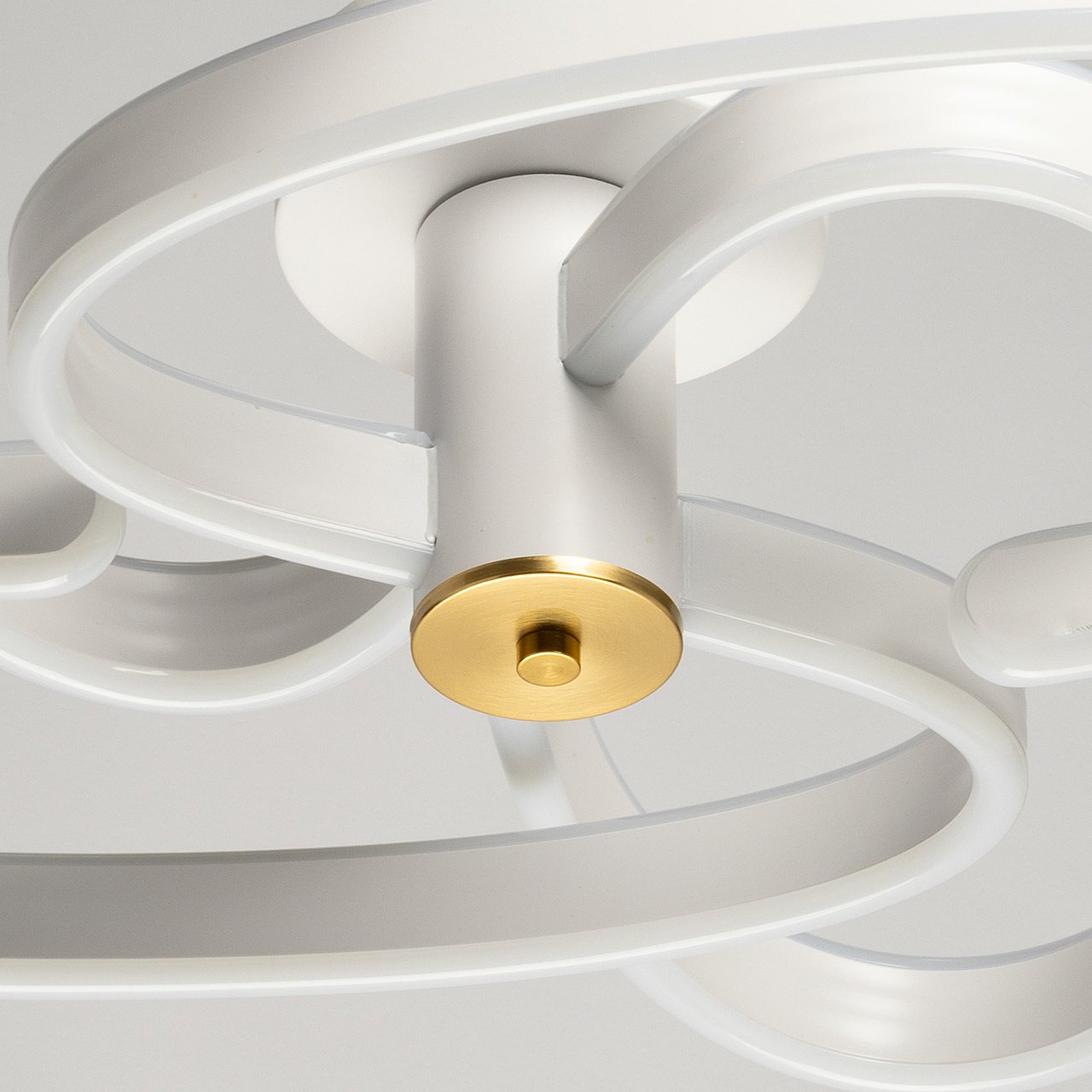 Потолочная люстра De Markt Аурих 108011204