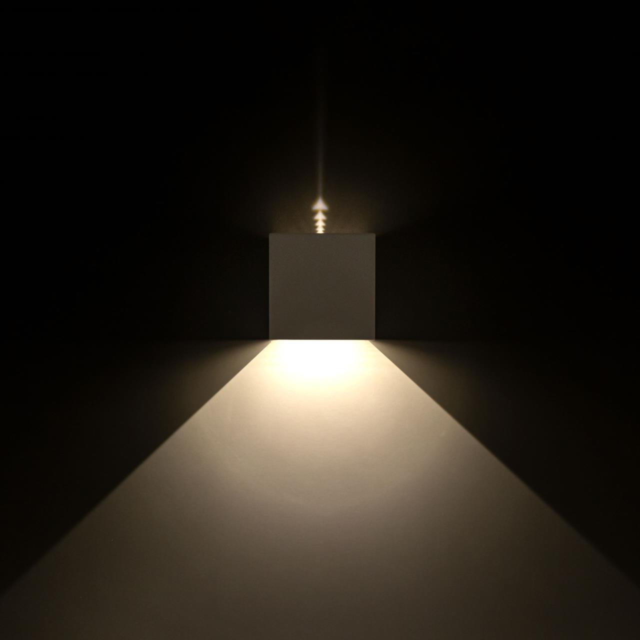 Настенное светодиодное бра Citilux Декарт-6 CL704060