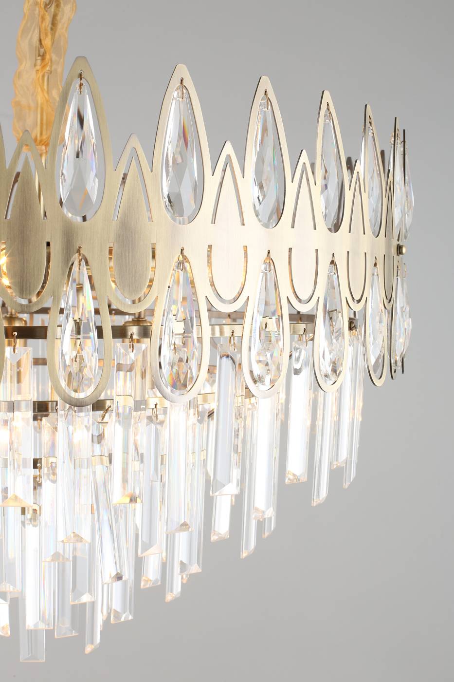 Подвесная хрустальная люстра Riposto Omnilux OML-71713-12