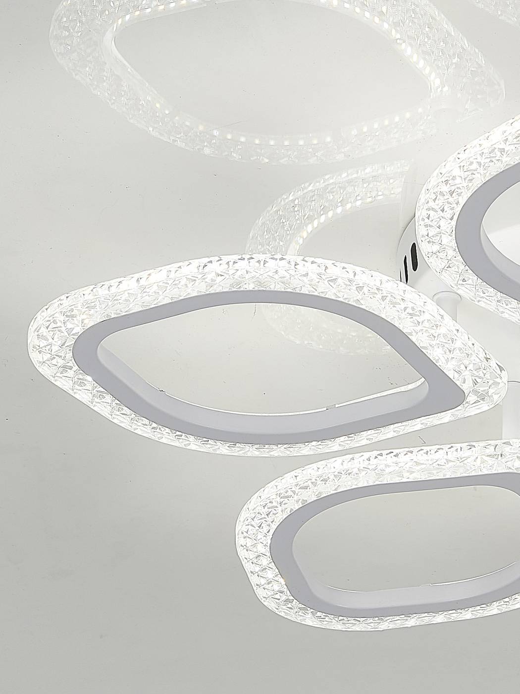 Потолочная люстра Natali Kovaltseva Simply LED LAMPS 81408
