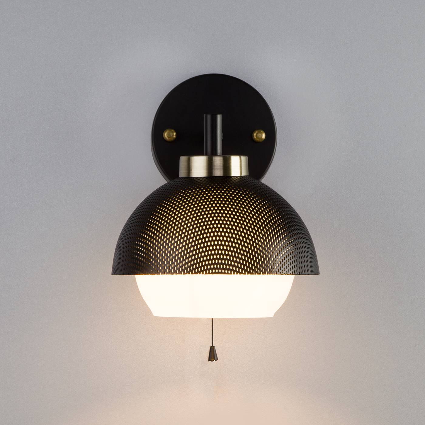 Настенное бра Eurosvet Nocciola 70106/1 черный