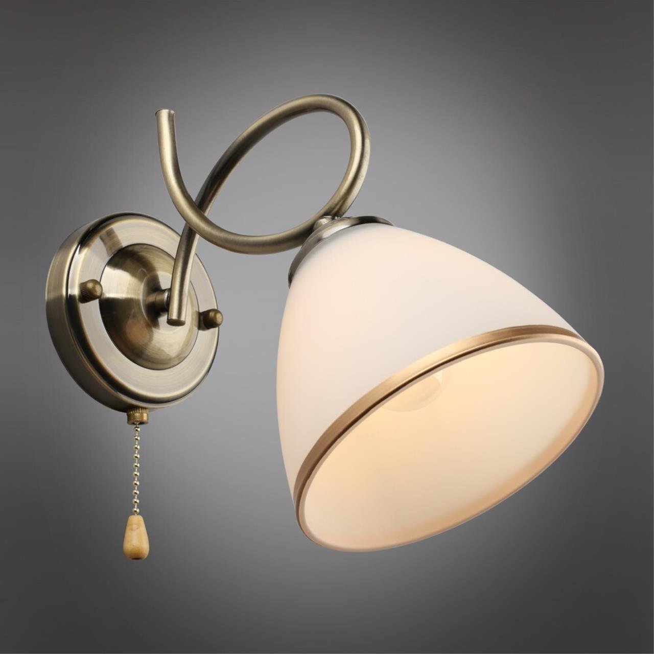 Настенное бра Omnilux Alimini OML-25301-01