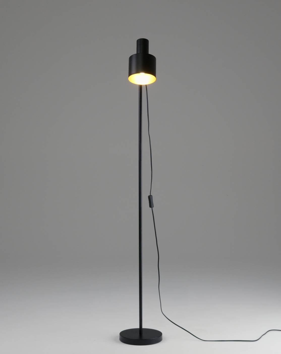Торшер Moderli Artis V11267-1F