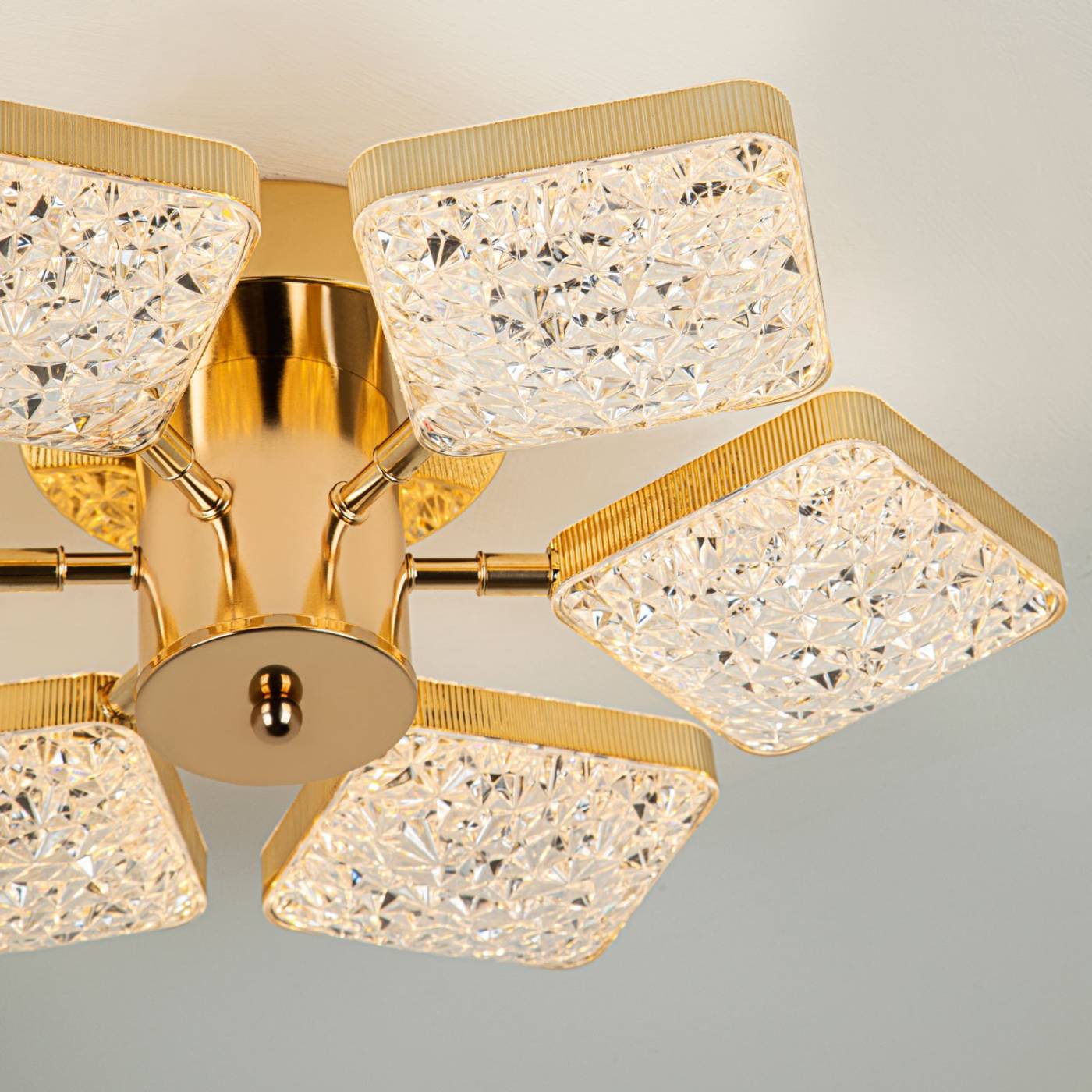 L8452-6 Потолочная люстра L LED4U L8452-6