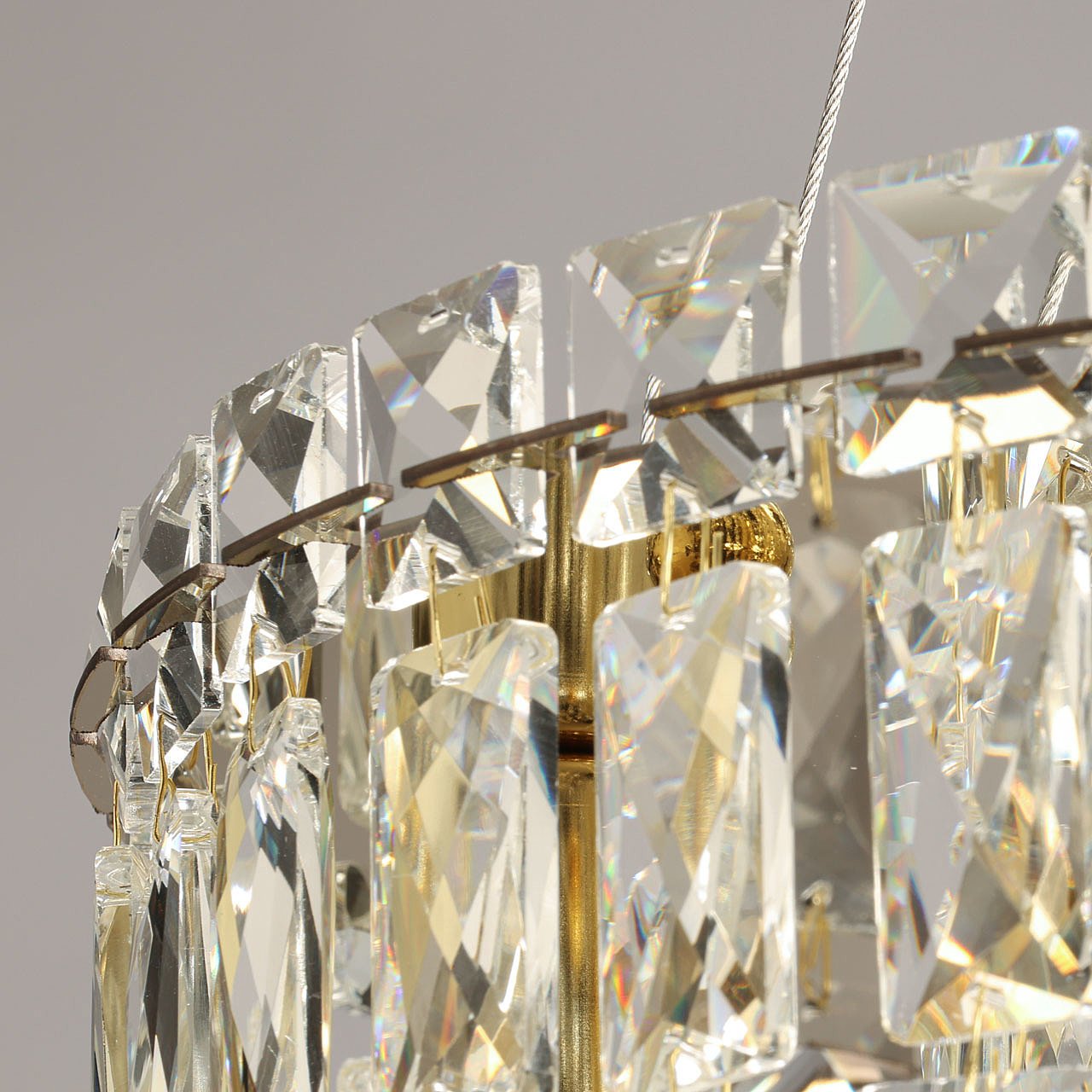 Подвесная люстра De Markt Арман 462011506