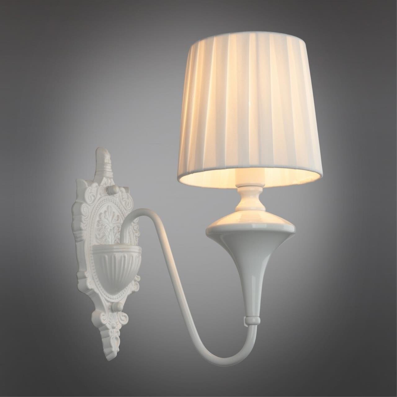 OML-72501-01 Настенное бра Omnilux Monsano OML-72501-01