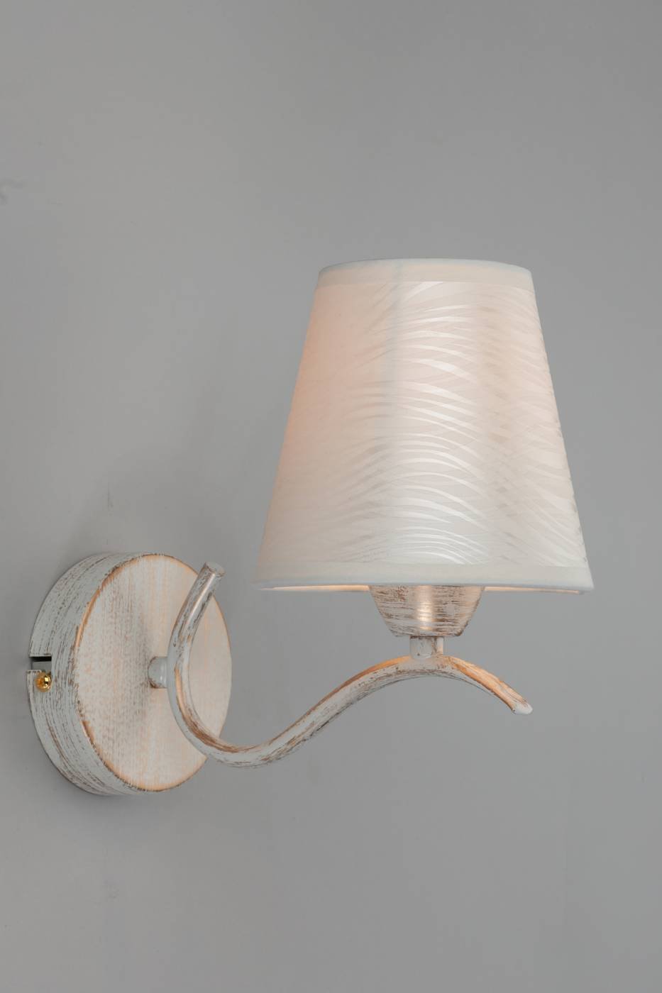 Настенное бра Omnilux Ugento OML-28401-01