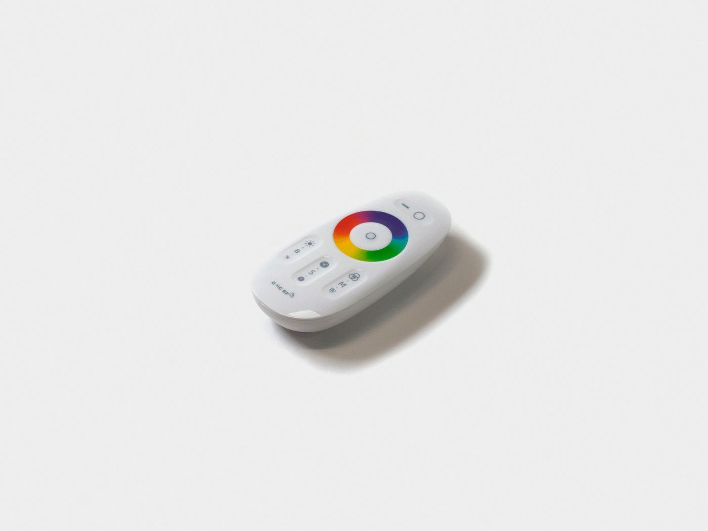 00-00000296 Контроллер радио RGB+W 2.4 G сенсорный 4Ch*6A 12/24V, SWG Standard 00-00000296