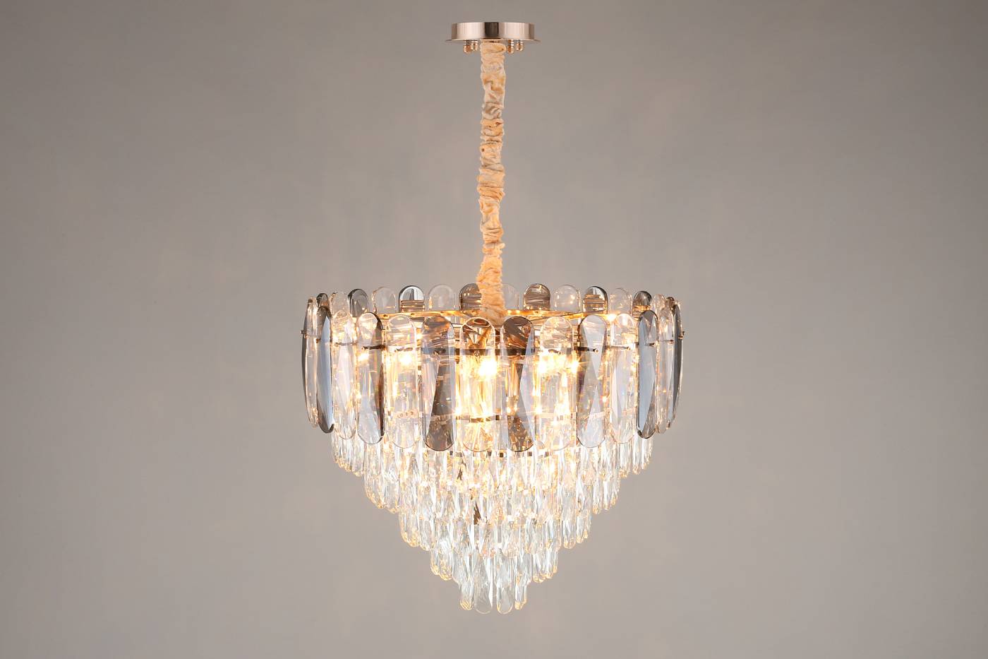 OML-89703-12 Подвесная люстра Omnilux Lario OML-89703-12