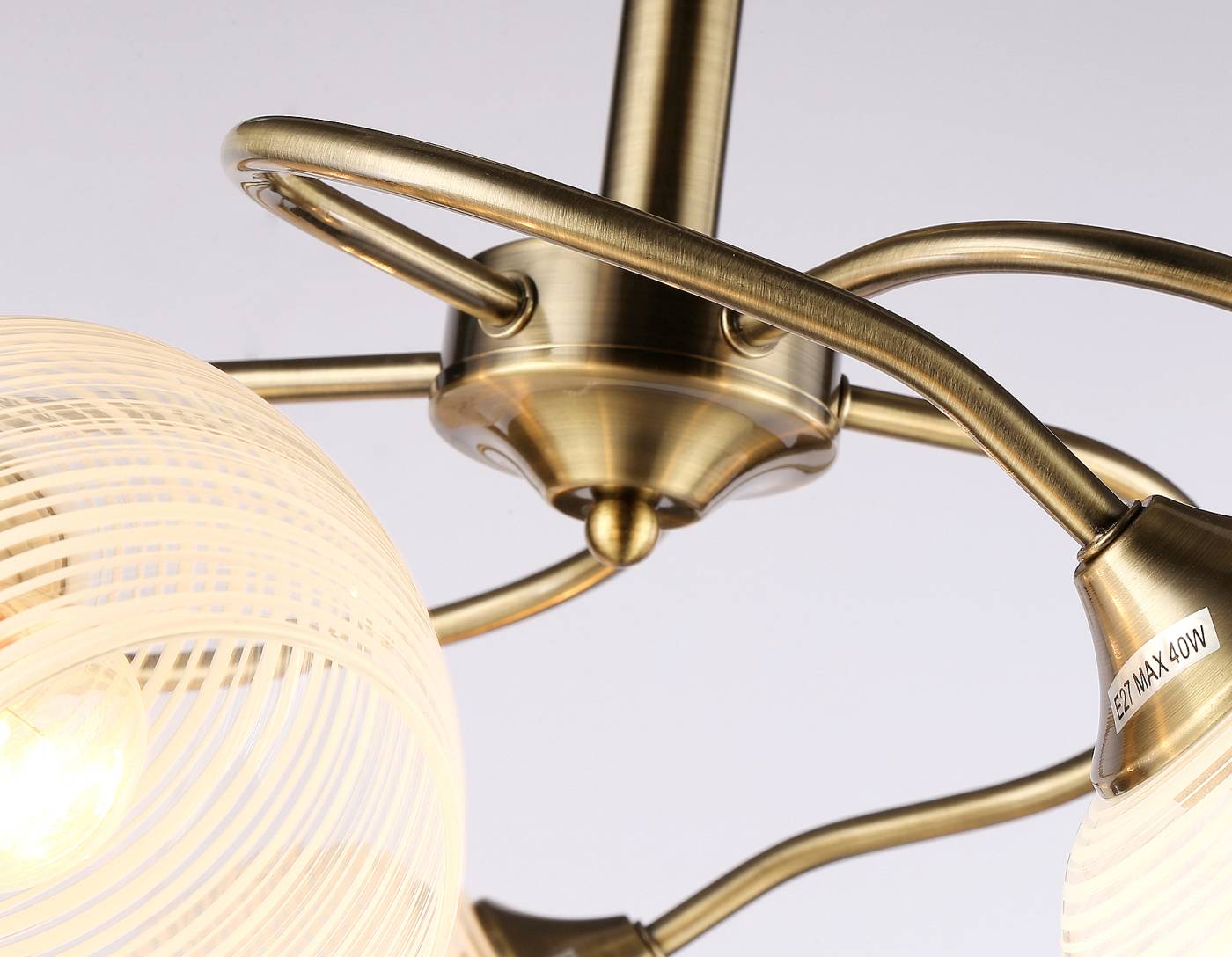 Потолочная люстра Ambrella Traditional TR3199