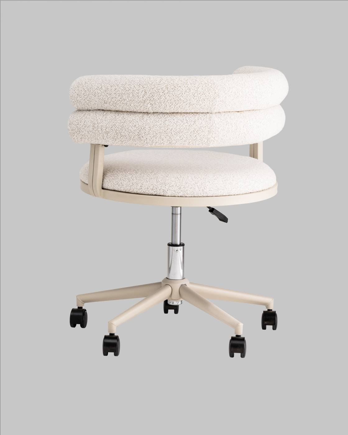 Кресло офисное Stool Group Ponty Bebe Office Chair OTE-CL 113 beig.l