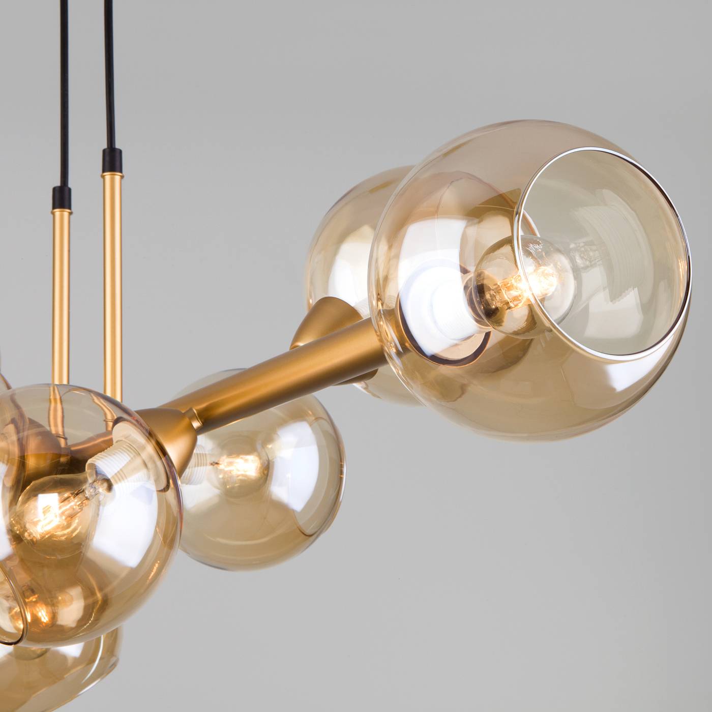 70113/8 янтарный Подвесная люстра Eurosvet Roger 70113/8 янтарный