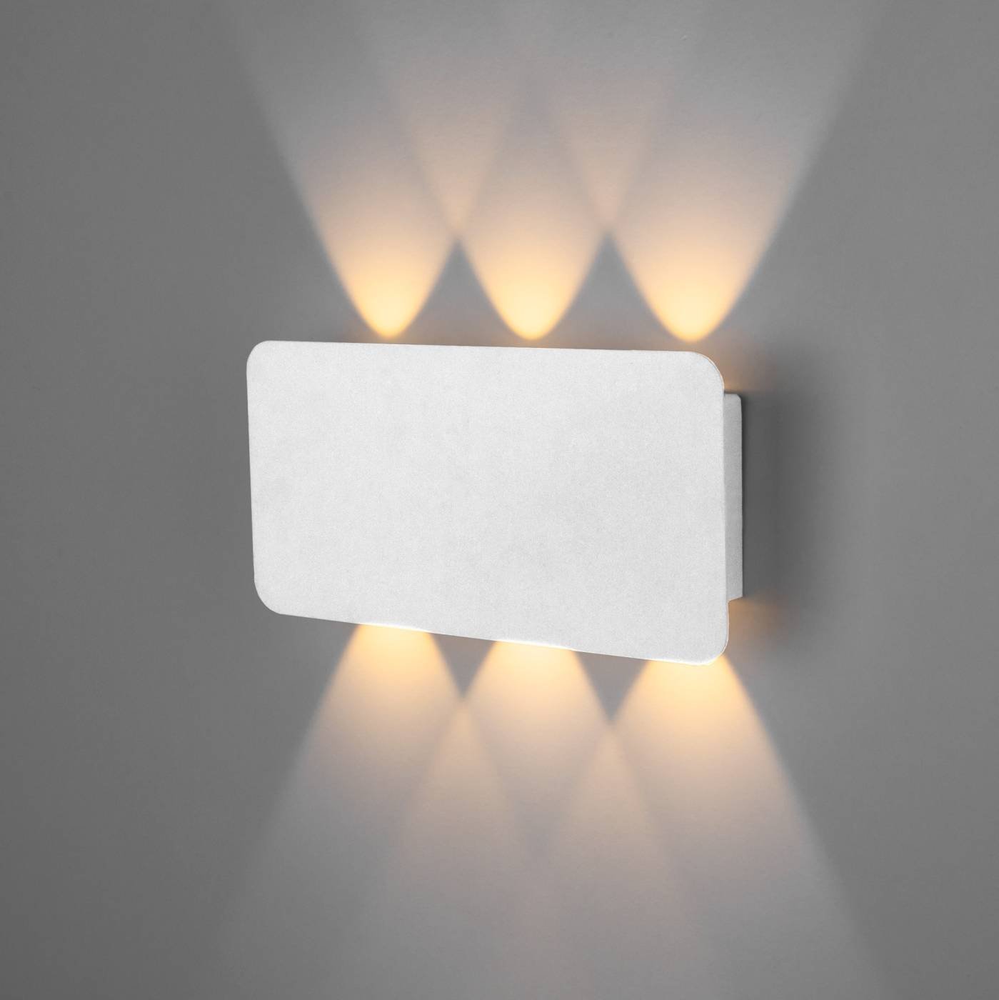 Настенный светильник Eurosvet Angle 40138/1 LED белый 6W