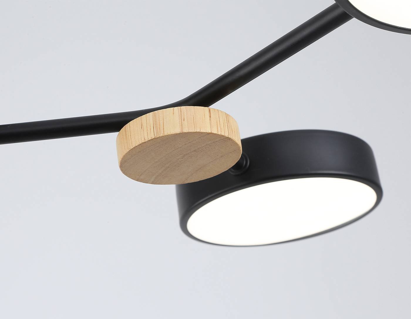 Потолочная люстра Ambrella LineTech FL4860