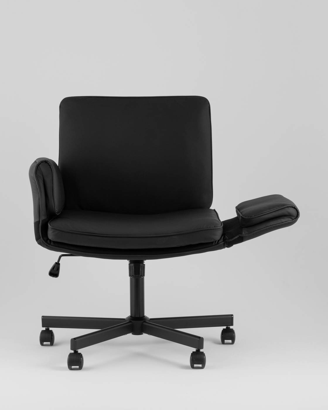 Офисное кресло Stool Group D-802 black