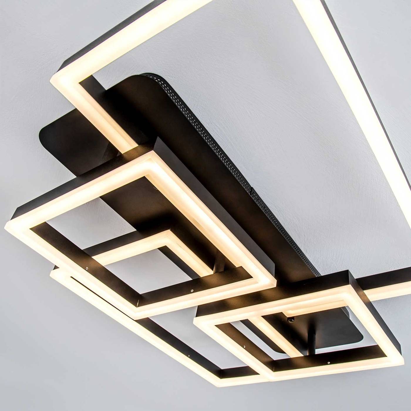L11045-4 BK Потолочная люстра L LED4U L11045-4 BK