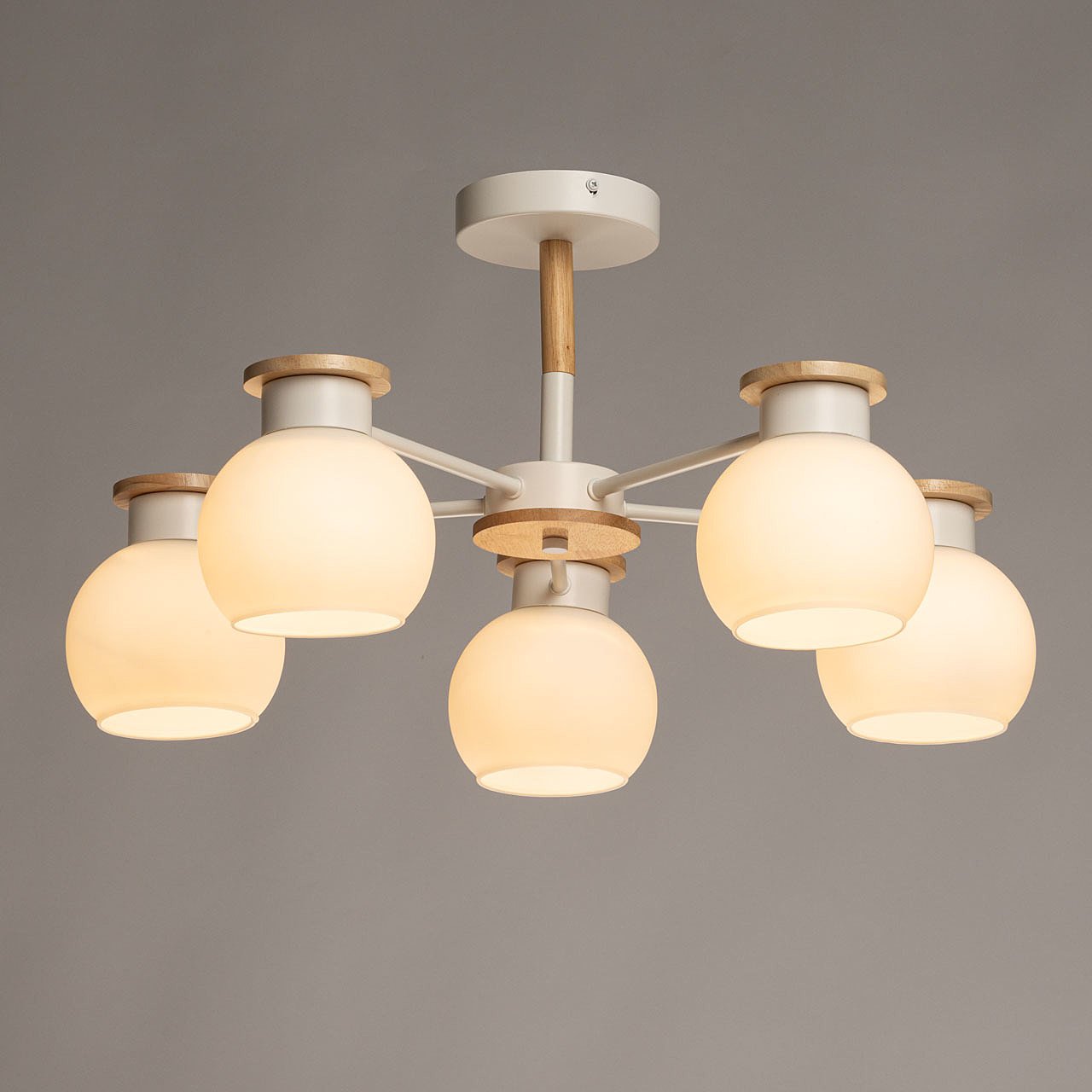 Потолочная люстра De Markt Дэла 635018605