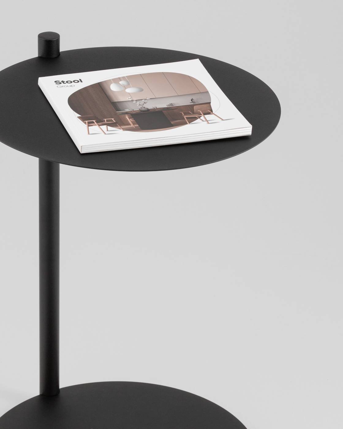 MT-214 DB-001 Stool Group MT-214 DB-001