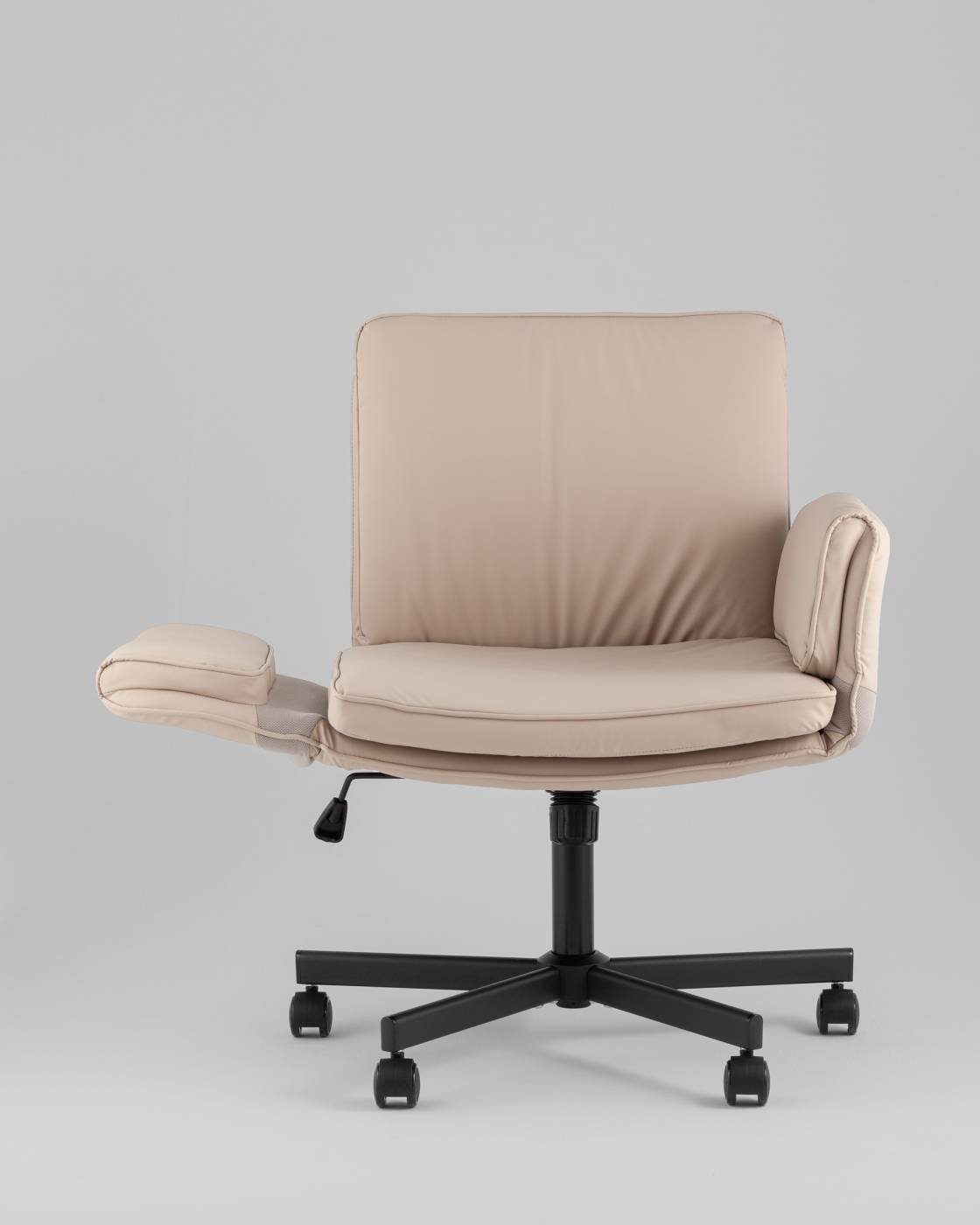 Офисное кресло Stool Group D-802 beige