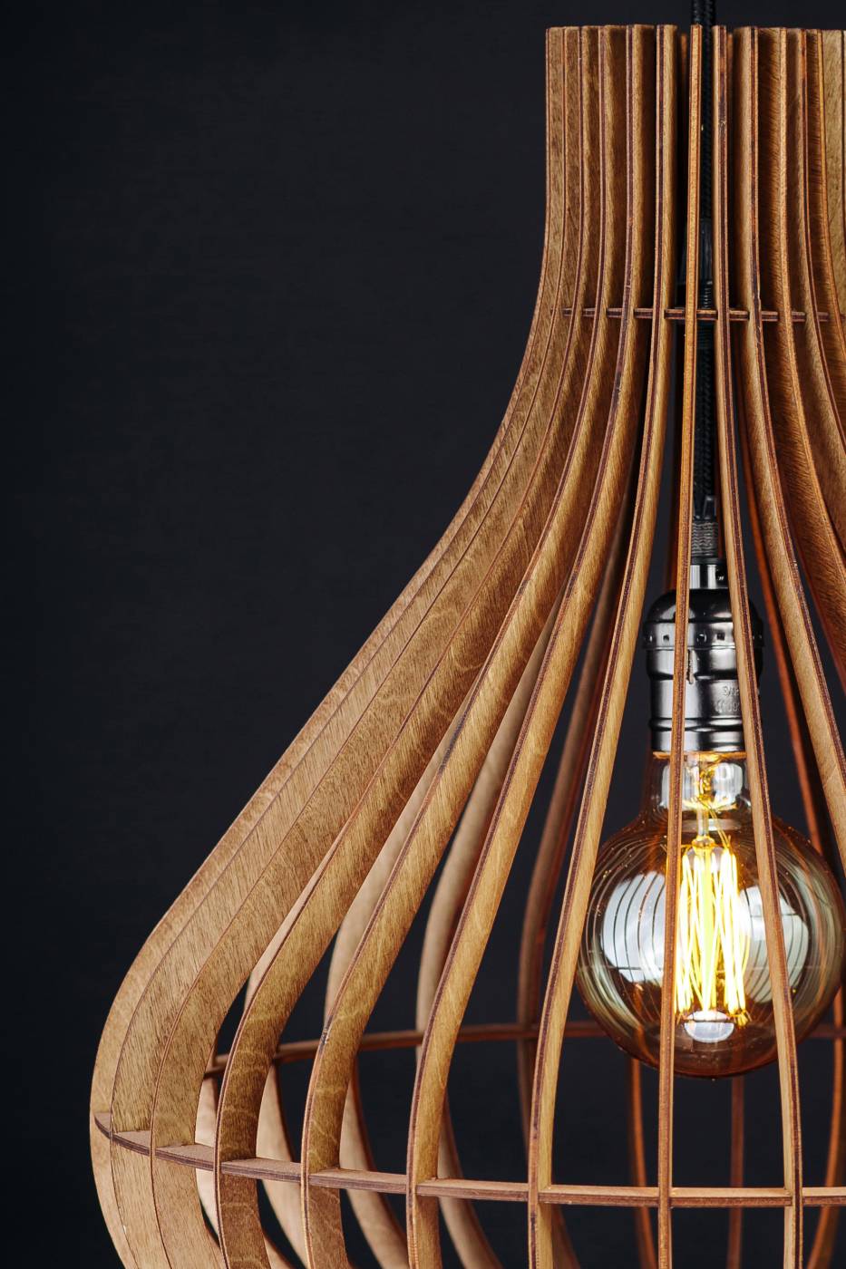 Светильник подвесной Woodshire Корса 1640b