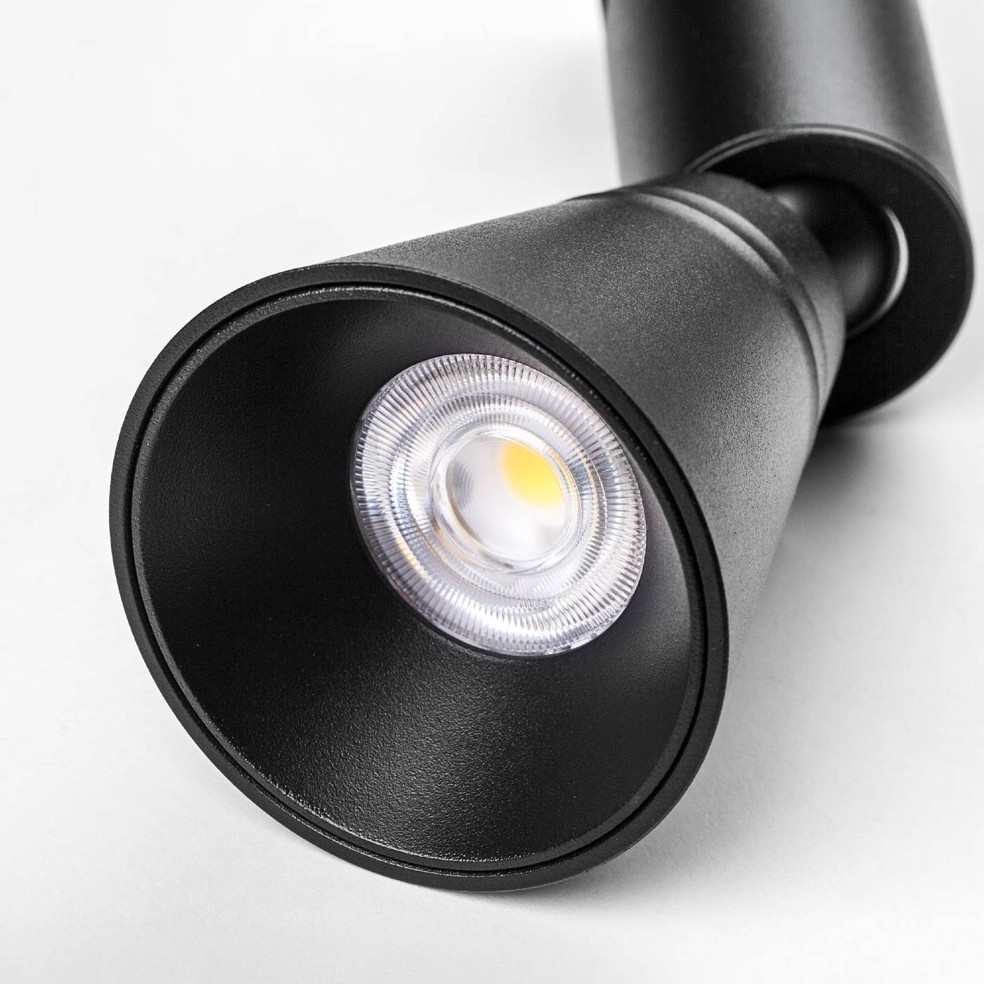 210847 Трековый светильник Lightstar Due Hermes 210847