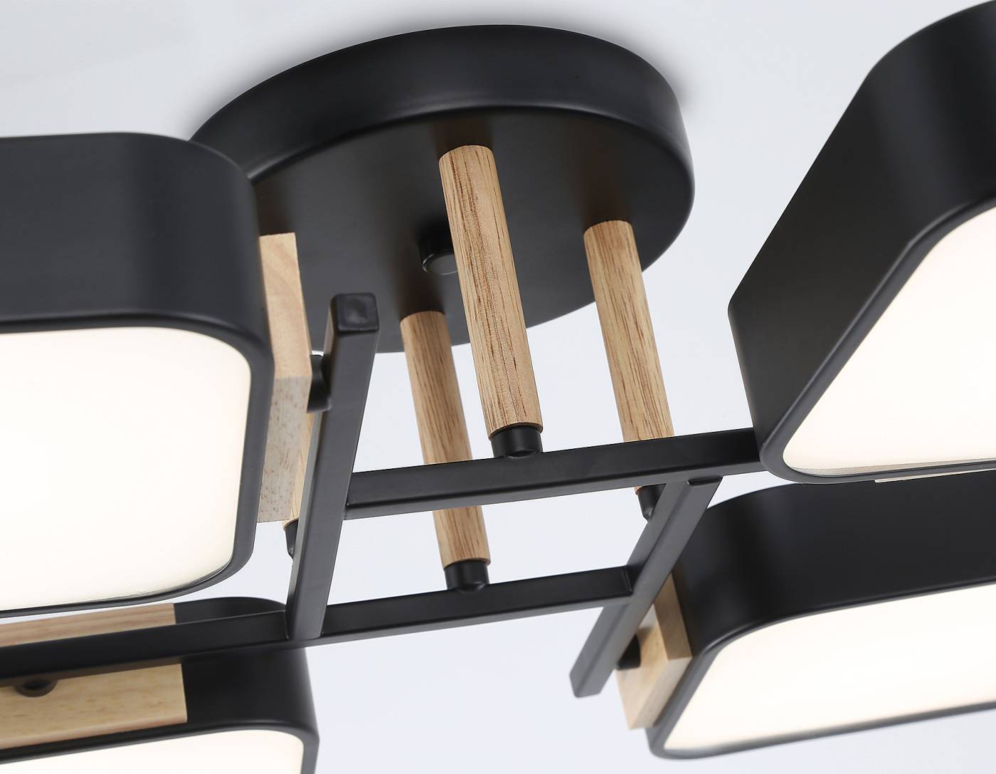 Потолочная люстра Ambrella LineTech FL4887