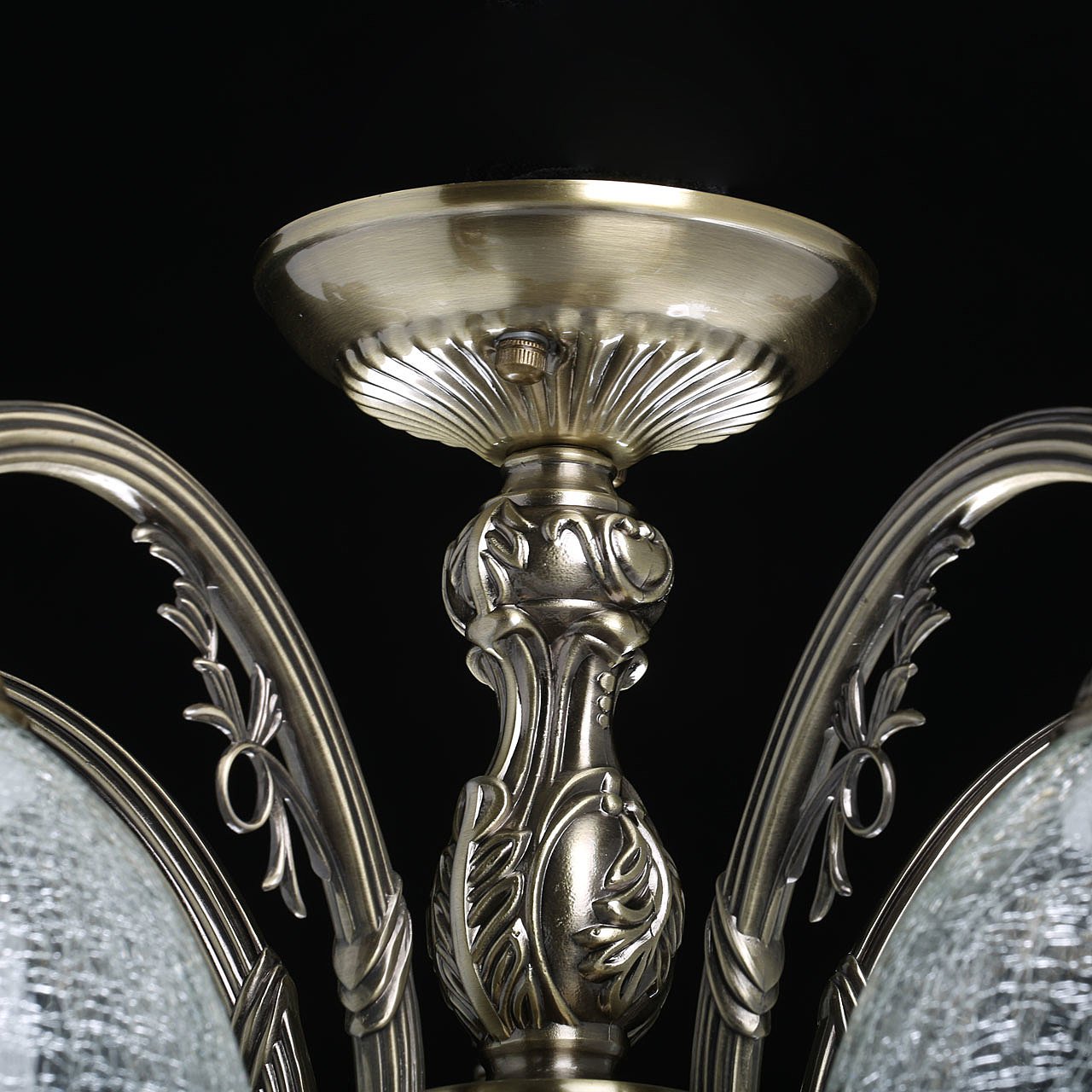 481015205 Потолочная люстра MW Light Аманда 481015205