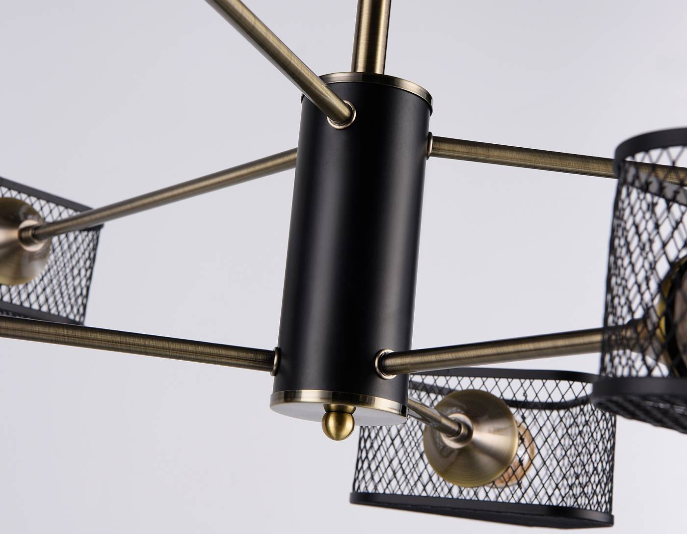 Потолочная люстра Ambrella Loft TR80172