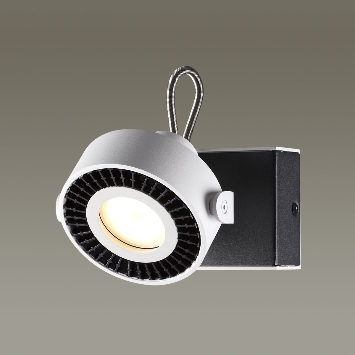Светильник спот Odeon Light Satelium 3490/1W