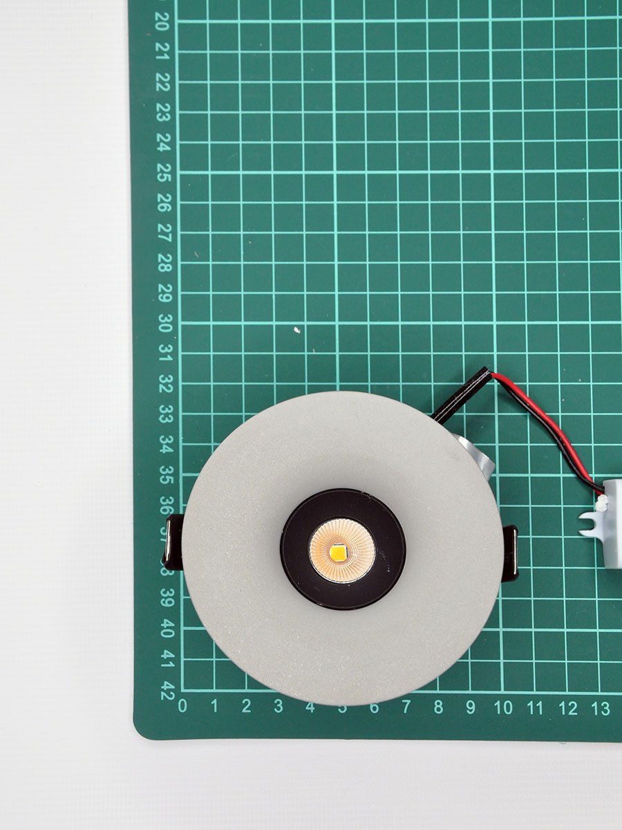 VLS-110223-4,2W-WW-GrBk Встраиваемый светильник Elvan 110223 VLS-110223-4,2W-WW-GrBk