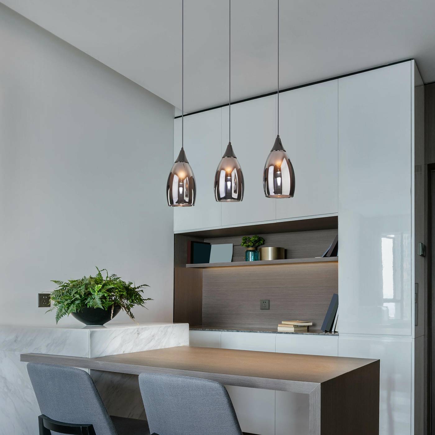 50285/3 черный жемчуг Светильник подвесной Eurosvet Cosmic 50285/3 черный жемчуг