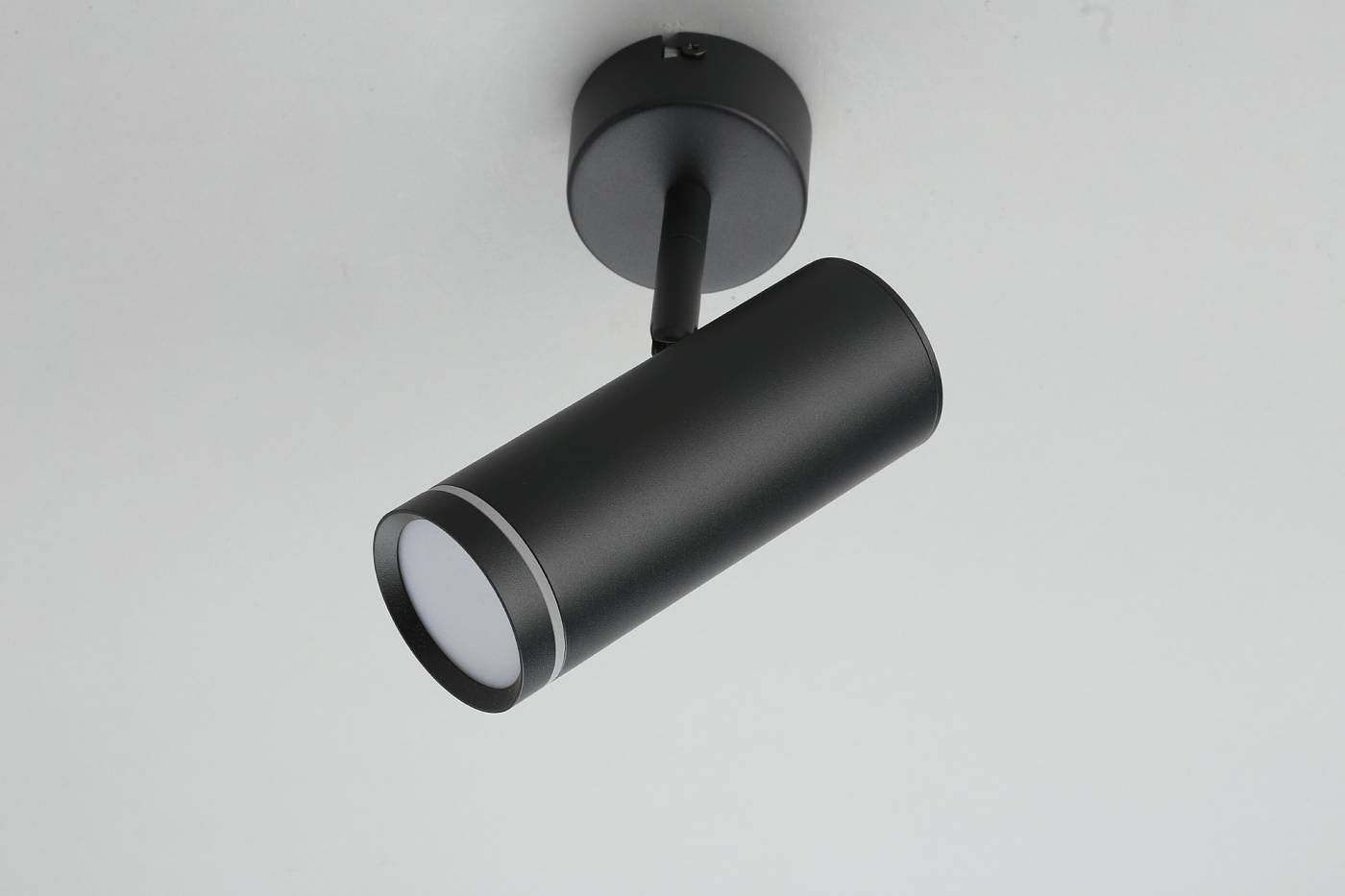 OML-102209-12 Светильник спот Omnilux Deruta OML-102209-12