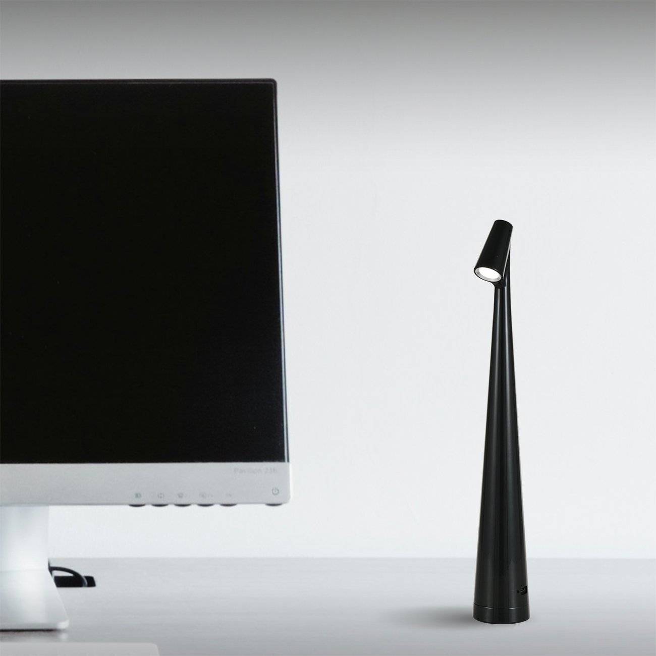 Настольная лампа Escada 553/L LED Black