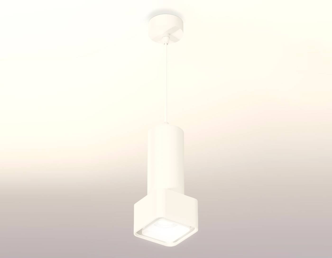 Светильник подвесной Ambrella Techno XP7832001