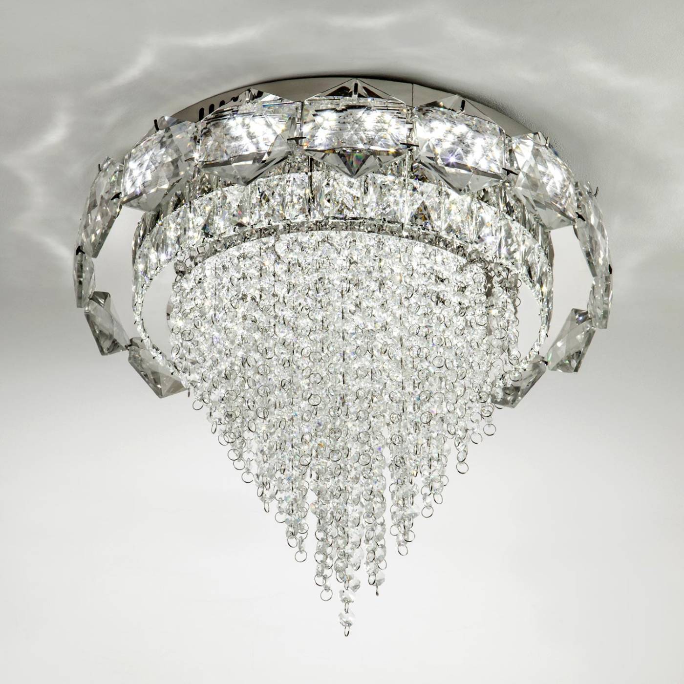 L9428-500 с функцией УД Потолочная люстра L LED4U L9428-500 с функцией УД