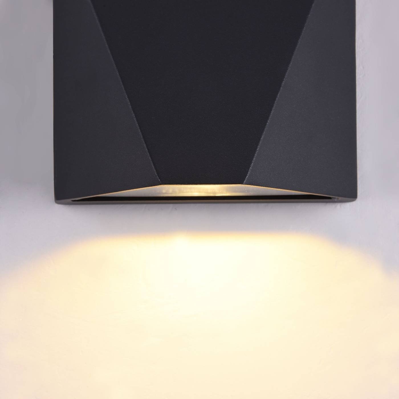 Уличный LED настенный светильник Maytoni Beekman O577WL-L5B