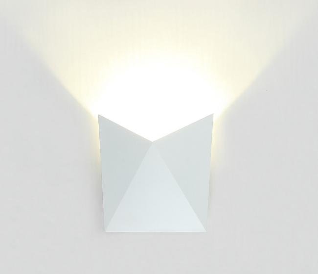 IL.0014.0010 WH Уличный настенный светильник IMEX Wels IL.0014.0010 WH