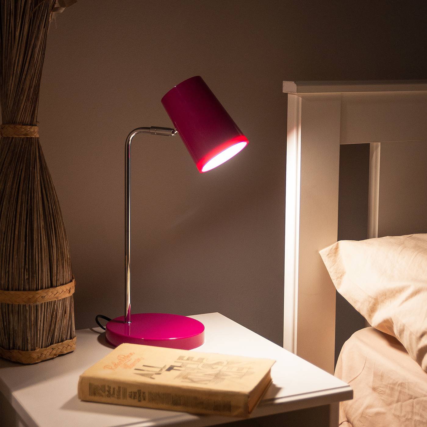 Настольная лампа Uniel ULM-B600 6W/4500K/DIM RED