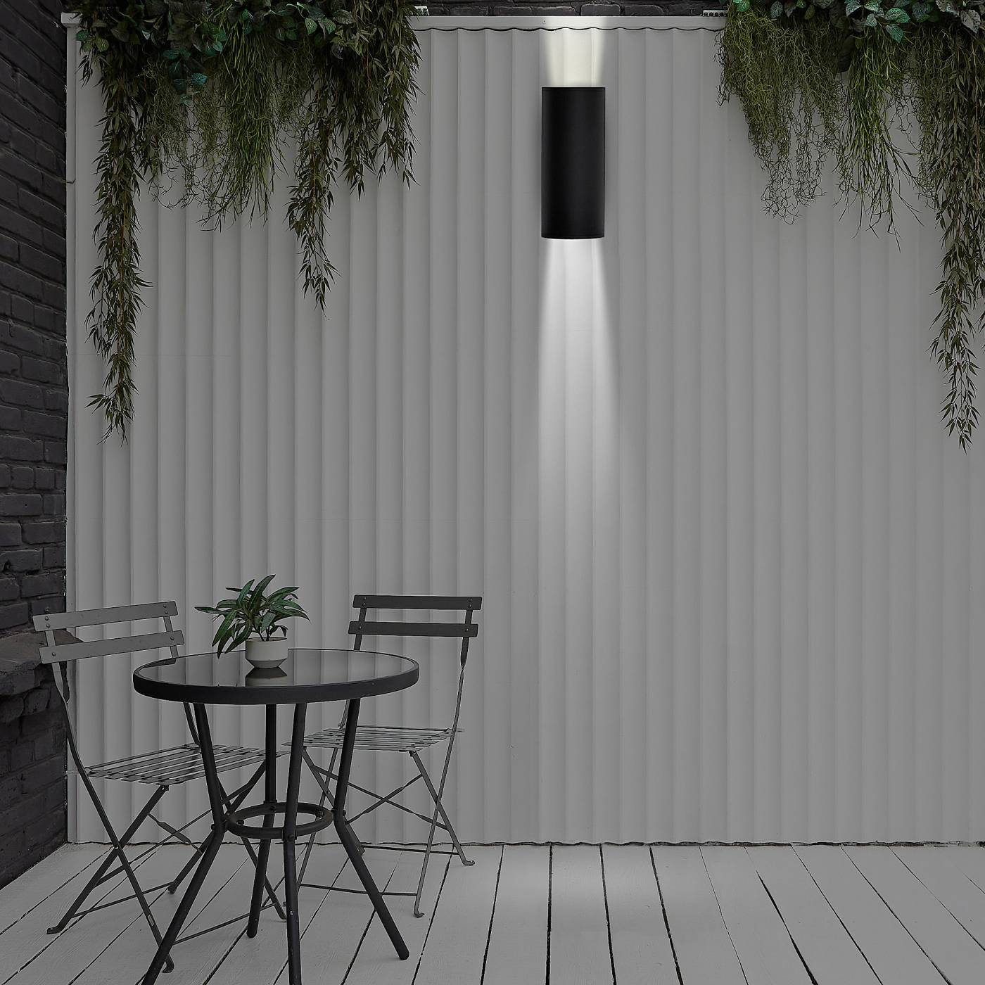 Уличный настенный светильник Uniel ULU-S22D-2x22W/2700K IP65 BLACK