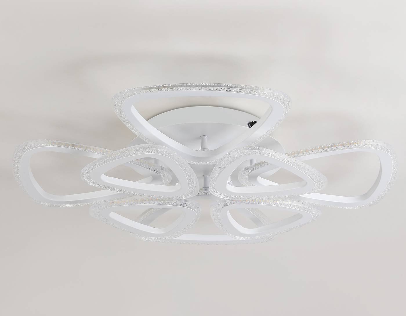 Потолочная люстра Ambrella Original FA4515