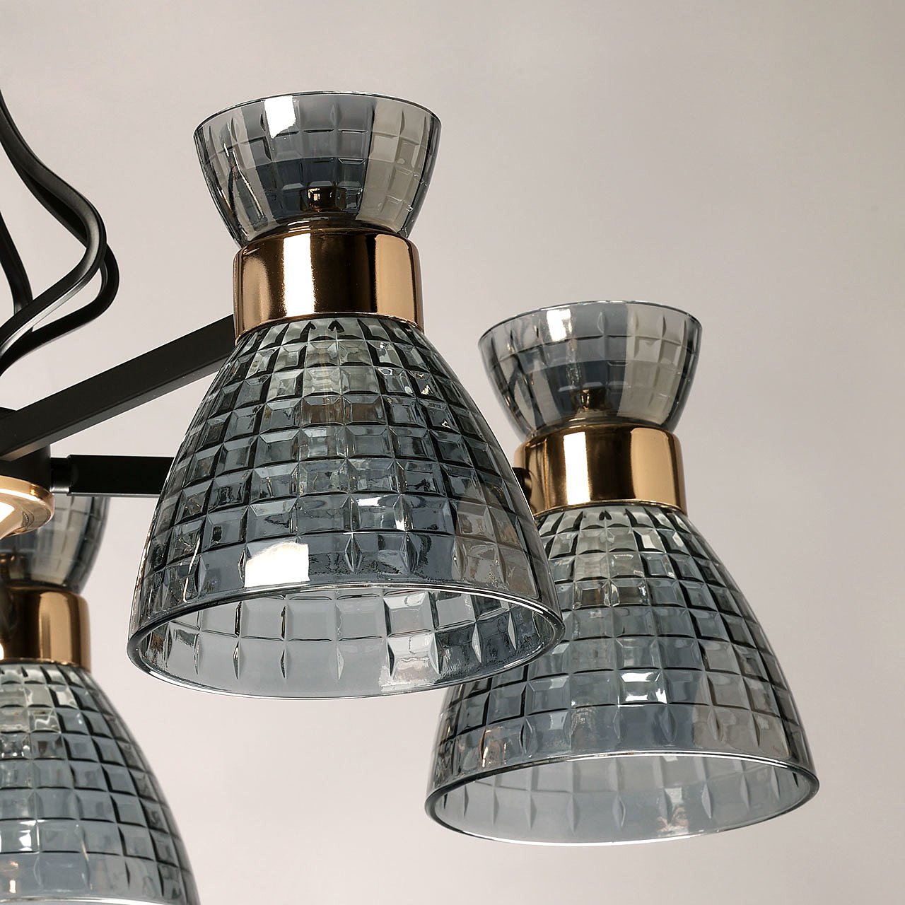 Потолочная люстра De Markt Дэла 635016105