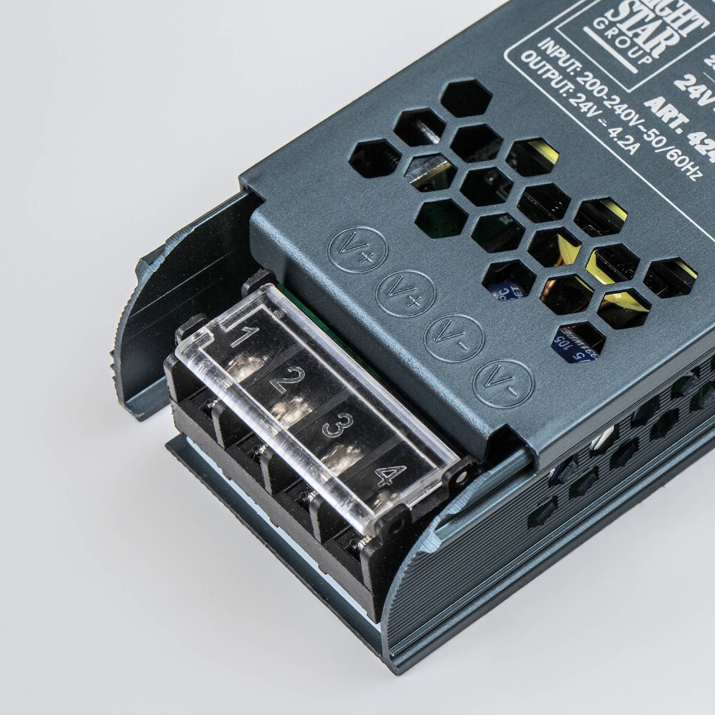 Тросовая система CORDA 5м и блок питания на 100W (max мощность ленты 18W/метр) Lightstar Corda 100CORDA5