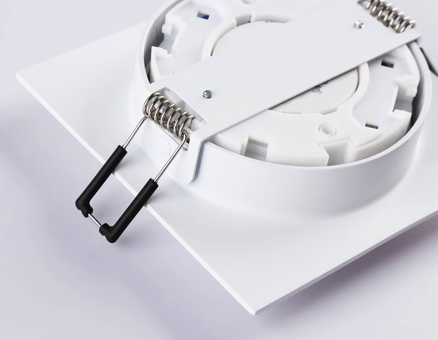 TN5221 Встраиваемый светильник Ambrella GX53 Acrylic tech TN5221