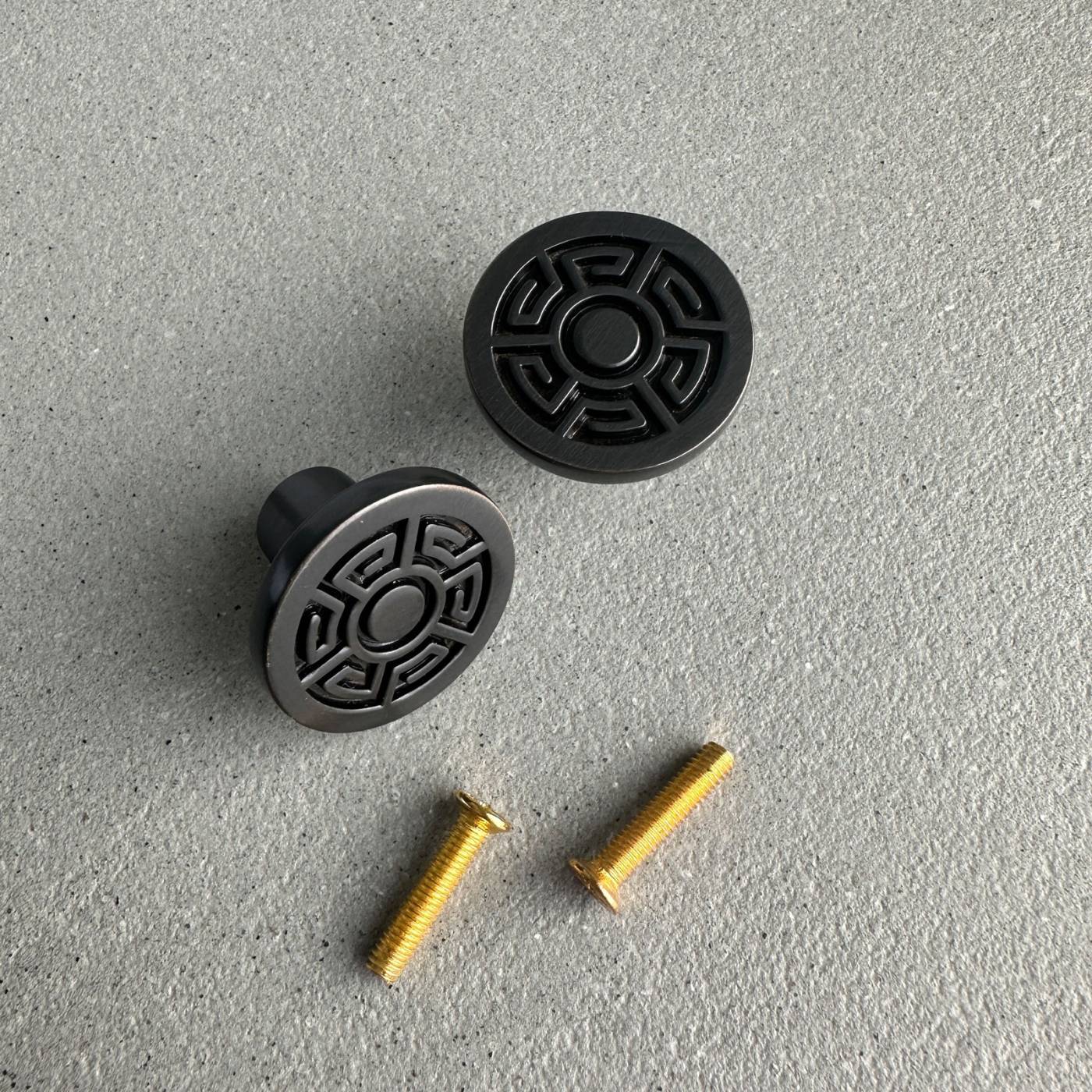 Ручка-кнопка Delight Collection MOS001 MOS002 black